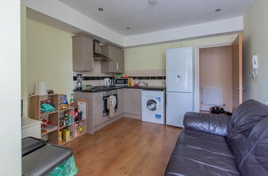 Richmond Road, Plasnewydd, Cardiff - Image 3